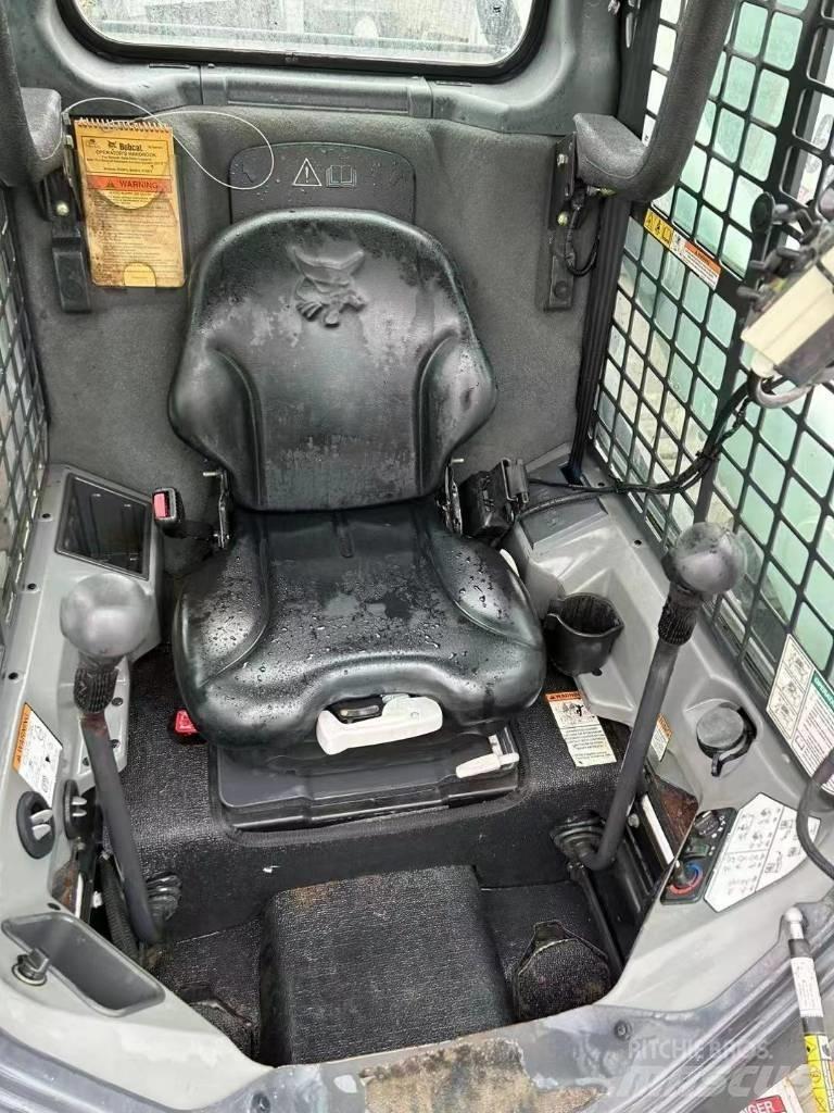 Bobcat S 750 Minilæsser - skridstyret