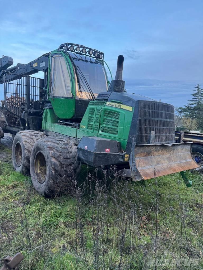 John Deere 1510G Udkørselsmaskiner