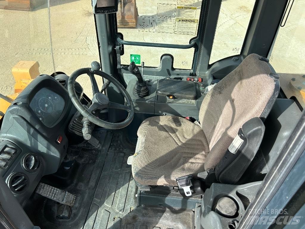 Hyundai HL 757-9 A Læssemaskiner på hjul