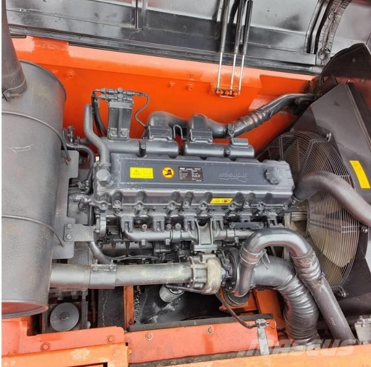 Doosan DX 340 LC Gravemaskiner på larvebånd