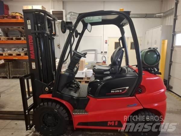 Manitou MI25G Terrængående gaffeltruck