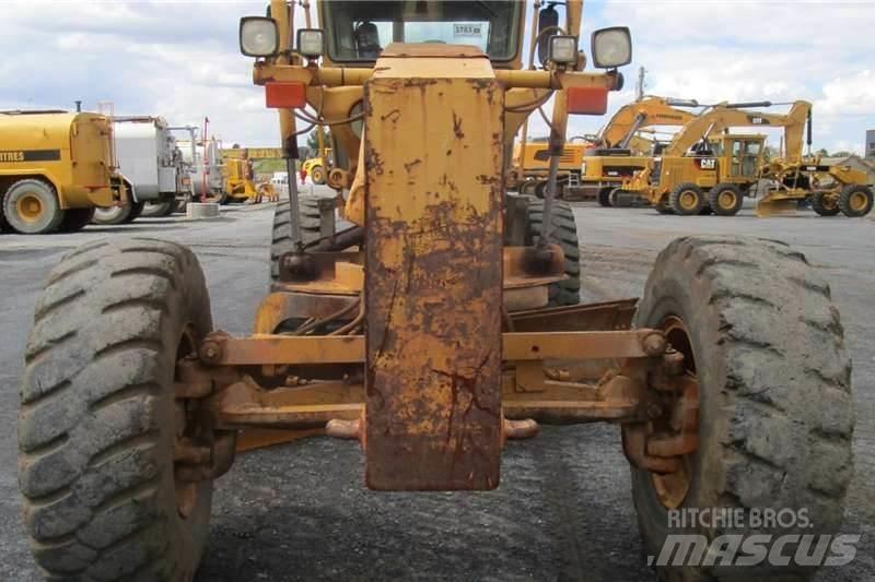 CAT 140H Vejhøvle / Gradere
