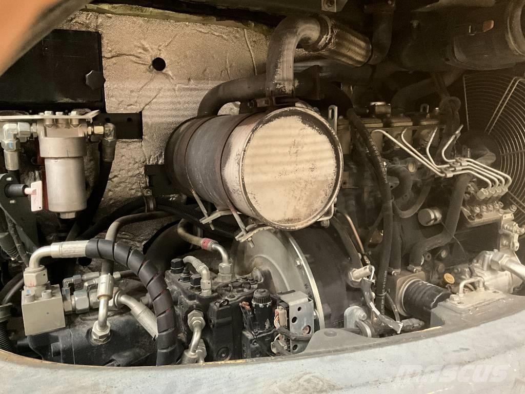 Neuson EW 65 Gravemaskiner på hjul