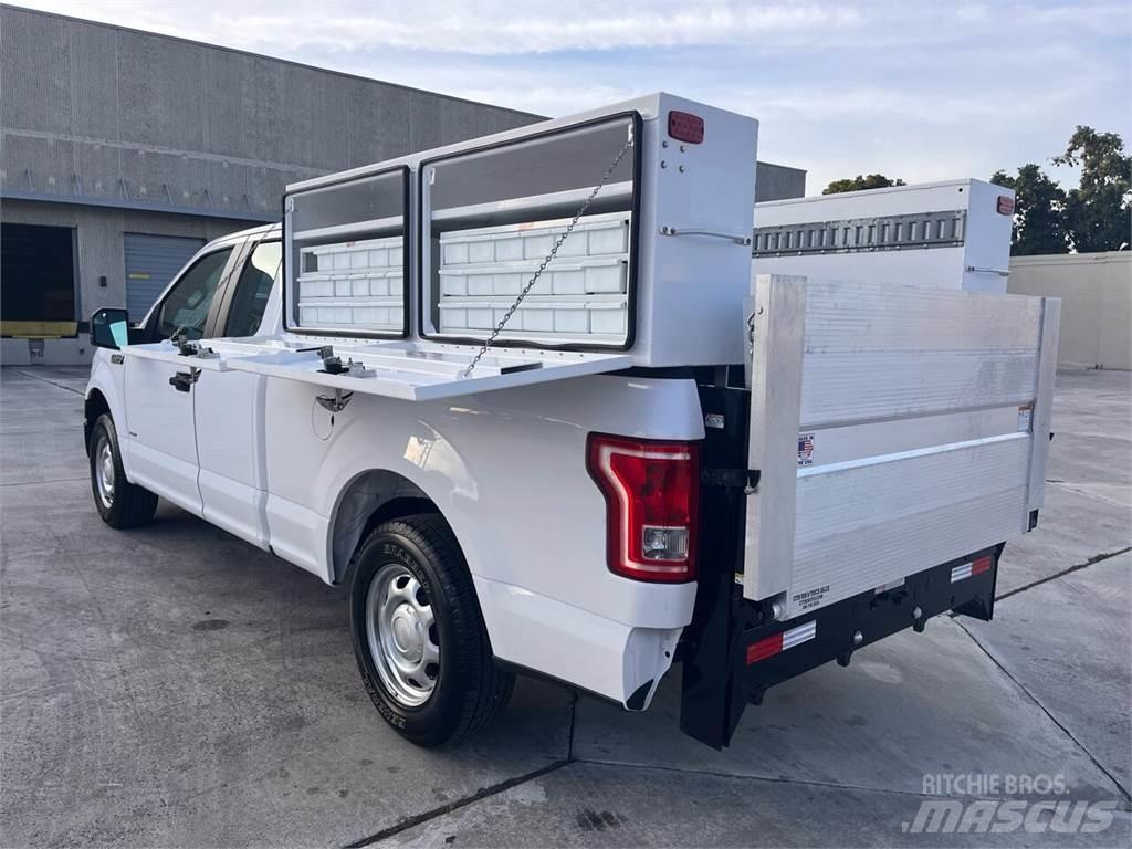 Ford F-150 Pickup/Sideaflæsning