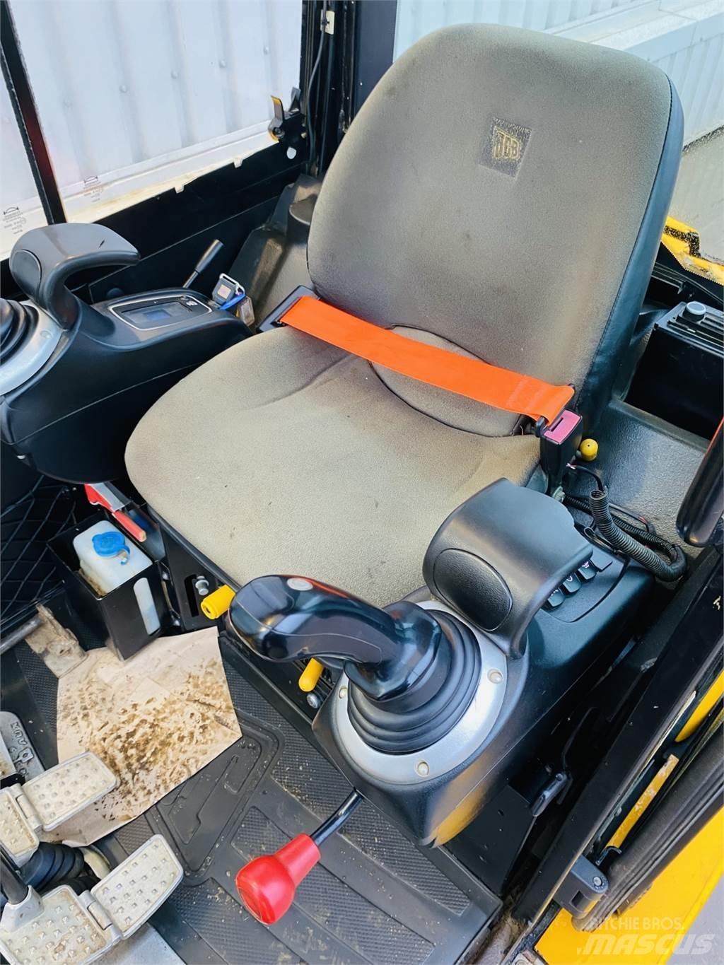 JCB 8026CTS Minigravemaskiner