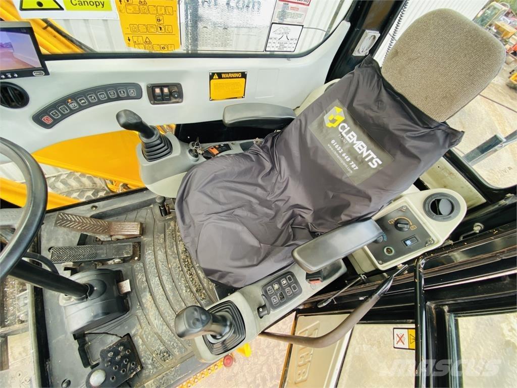 JCB JS160W Gravemaskiner på larvebånd