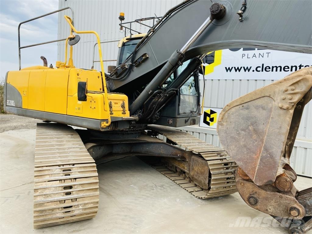 Volvo EC210CL Gravemaskiner på larvebånd
