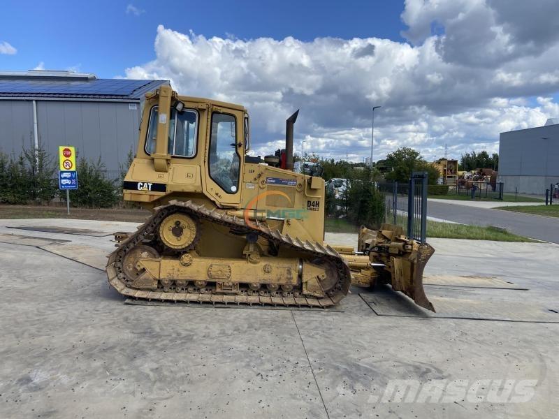 CAT D4H Bulldozer på larvebånd