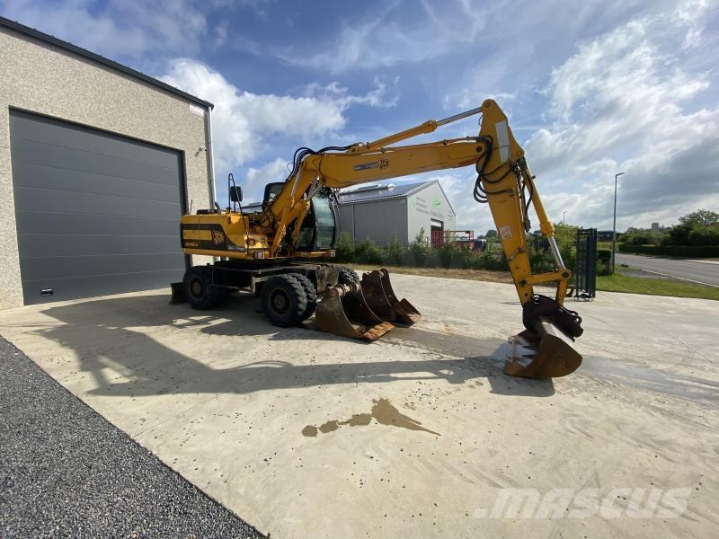 JCB JS145W Gravemaskiner på hjul