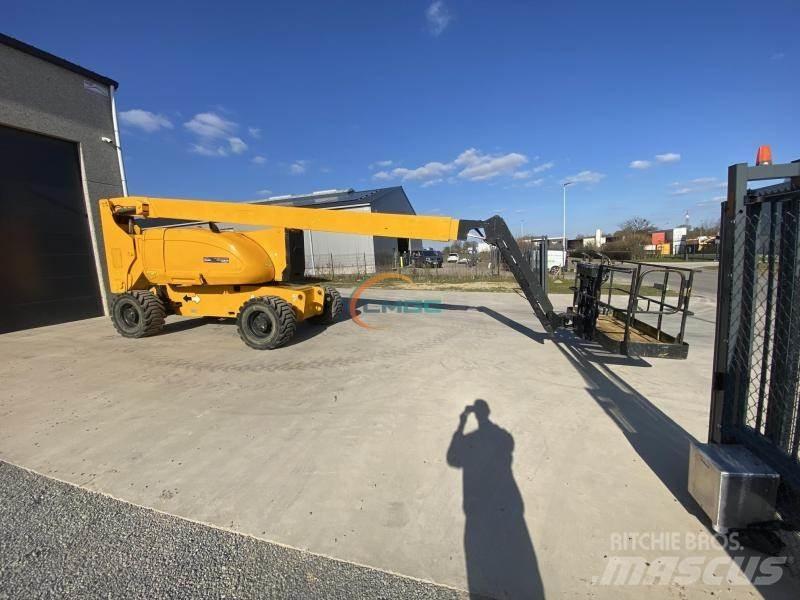 JLG 800AJ Bomlifte med knækarm
