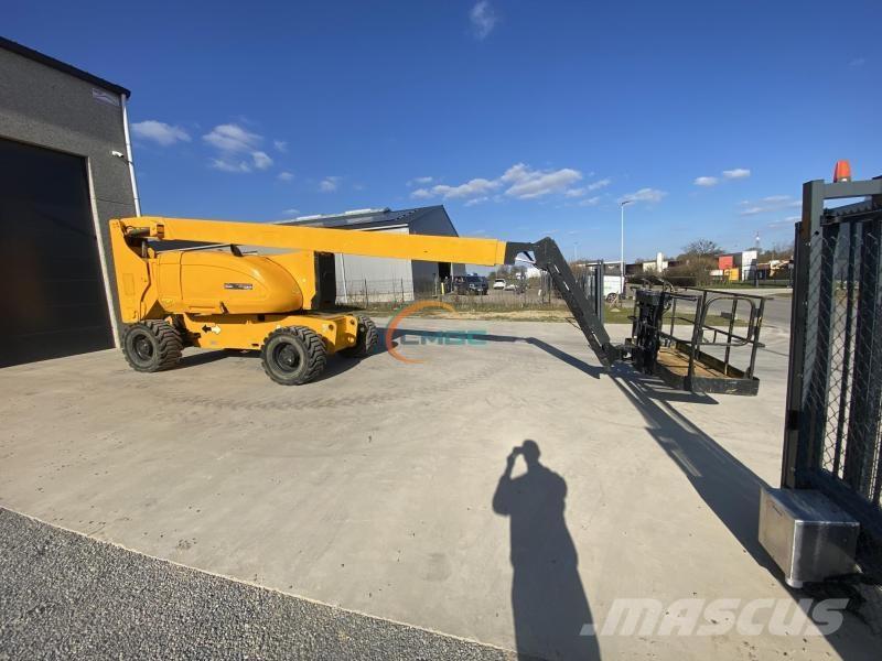 JLG 800AJ Bomlifte med knækarm