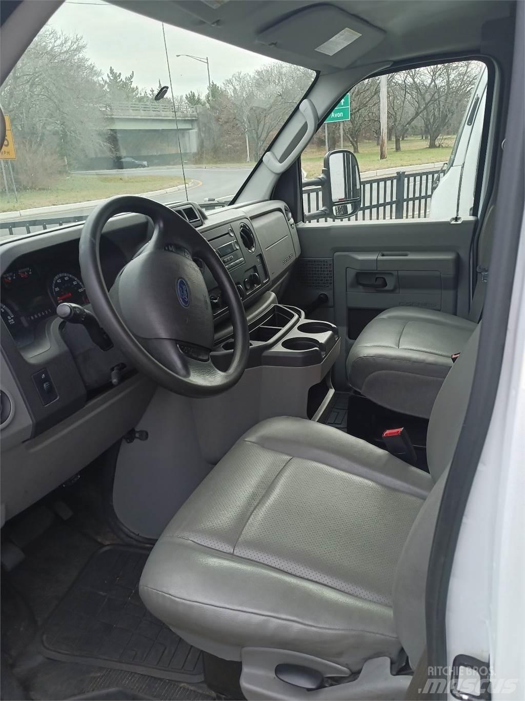 Ford E350 Fast kasse