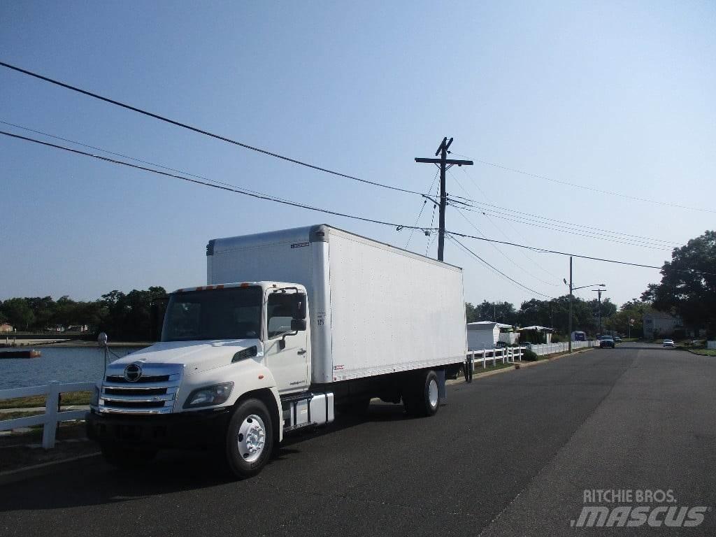 Hino 338 Fast kasse