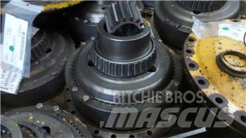 Bell B25C Gear