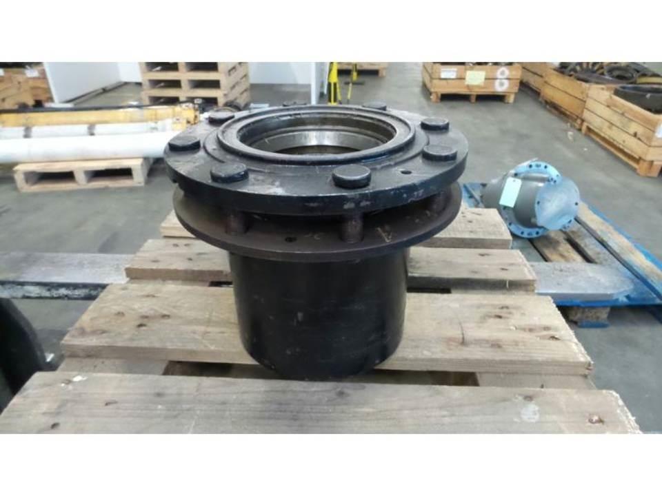 CAT 206 Gear