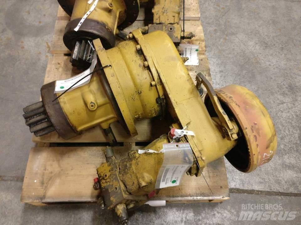 CAT 212 Gear