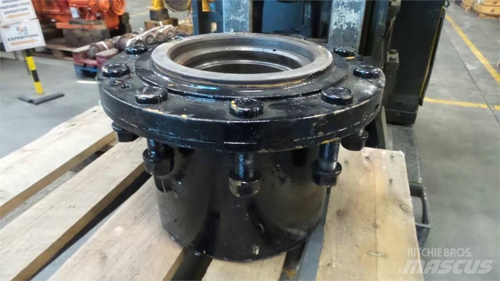 CAT 224B Gear