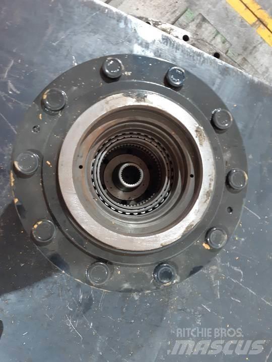 CAT 224B Gear