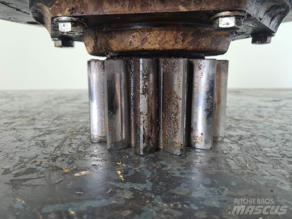 CAT 323DL Gear