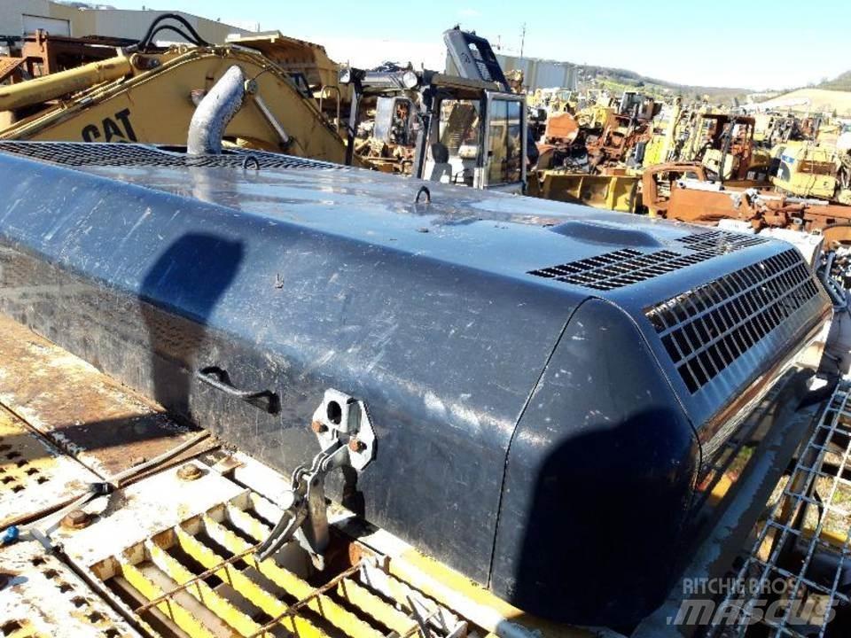 CAT 325LN Kabiner og interiør