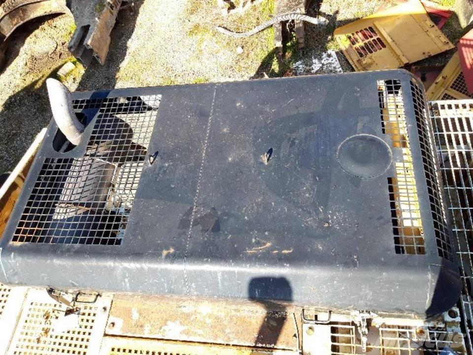 CAT 325LN Kabiner og interiør
