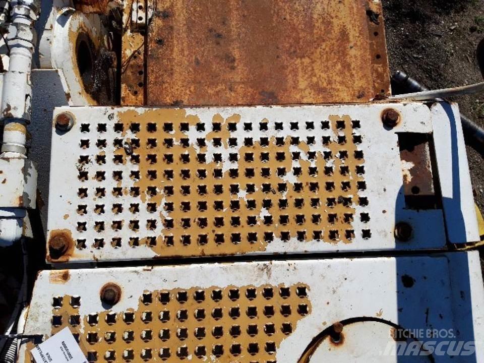 CAT 325LN Kabiner og interiør