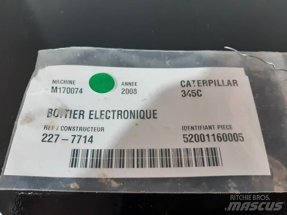 CAT 345C Kabiner og interiør