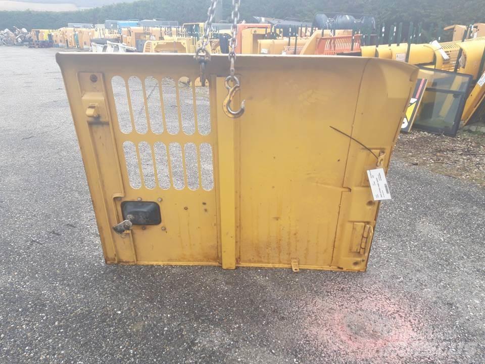 CAT 345C Kabiner og interiør