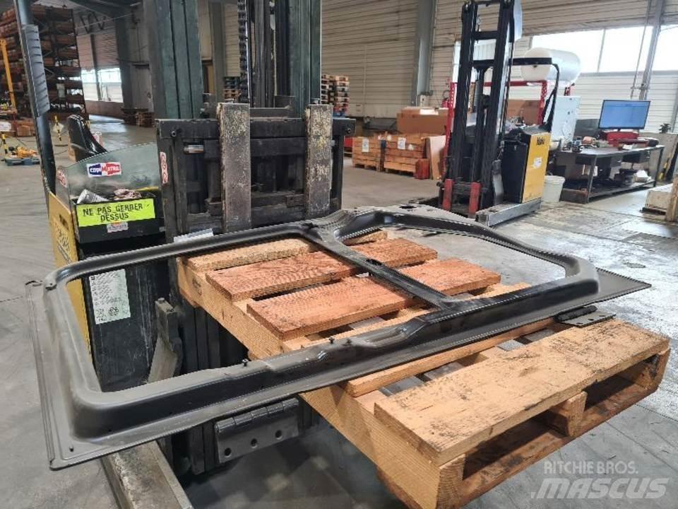 CAT 345D Kabiner og interiør
