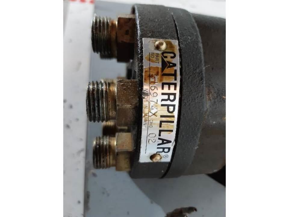 CAT 350 Kabiner og interiør