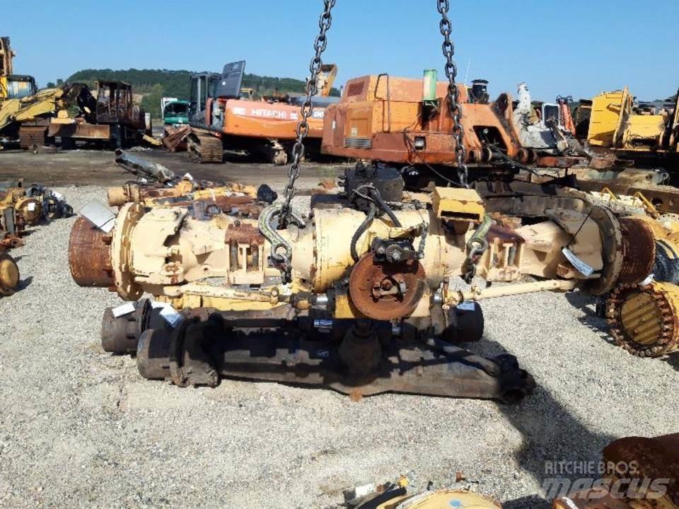 CAT 438B Gear