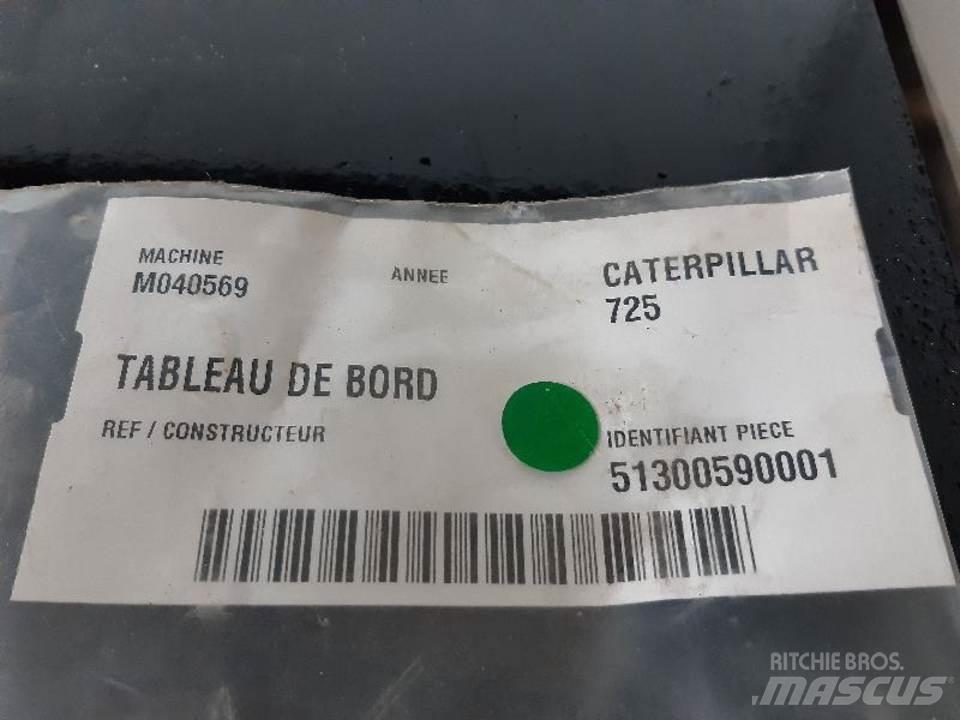 CAT 725 Kabiner og interiør