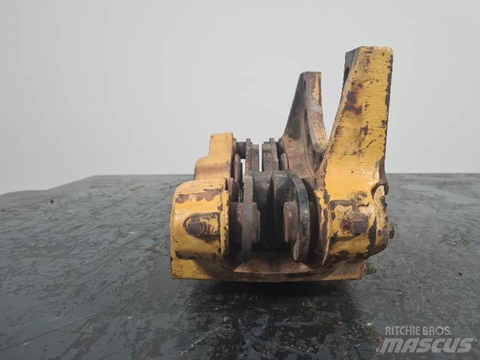 CAT 730 Gear