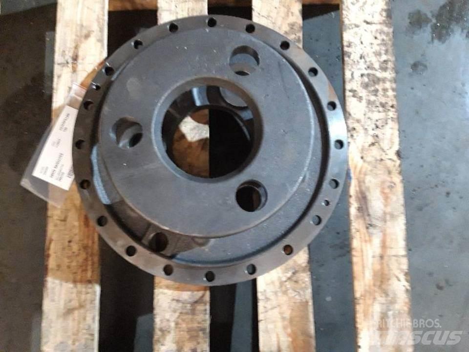 CAT 735 Gear