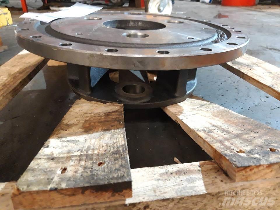 CAT 735 Gear