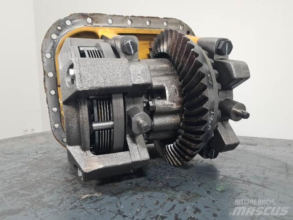 CAT 735 Gear
