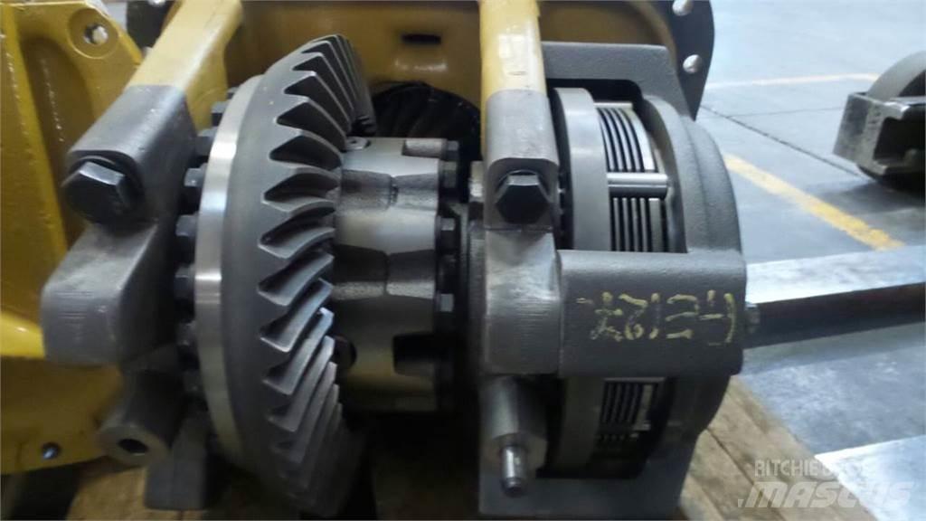 CAT 740 Gear