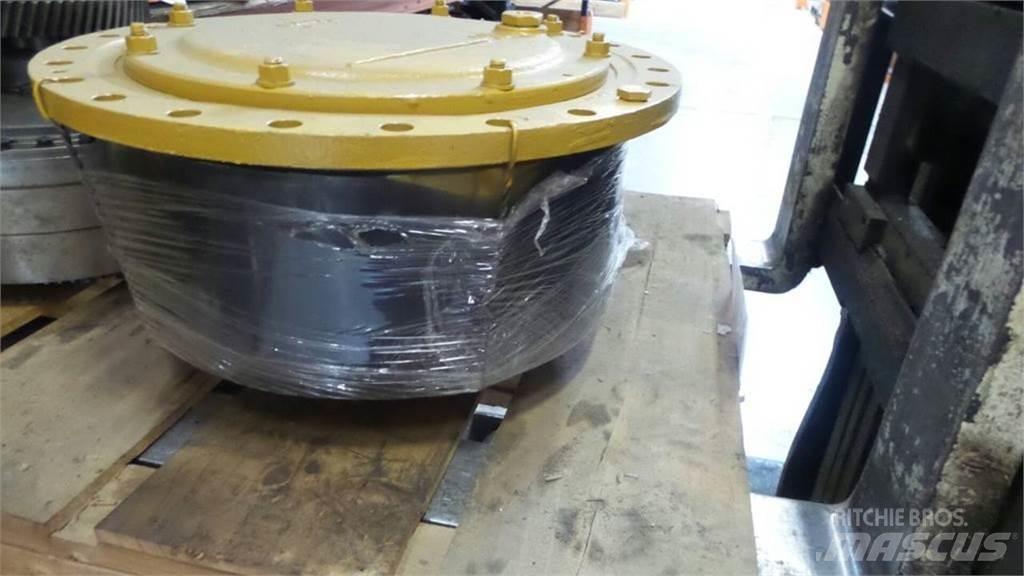 CAT 769C Gear