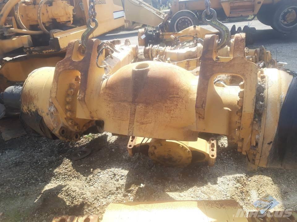 CAT 771D Gear