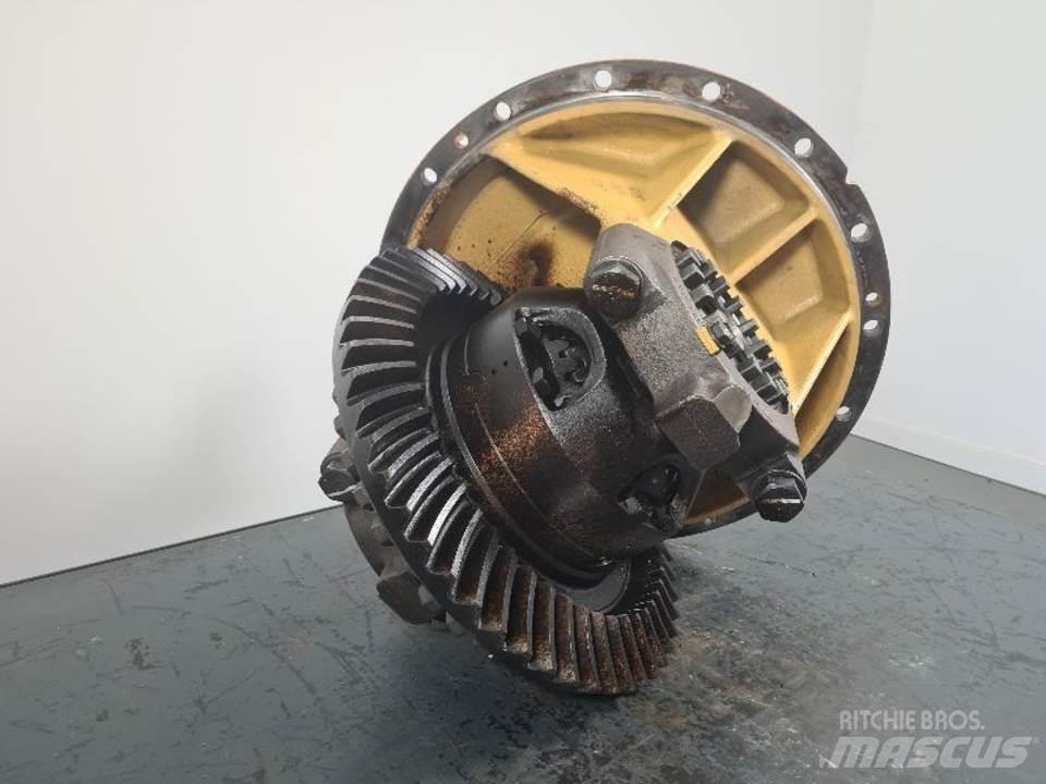 CAT 771D Gear
