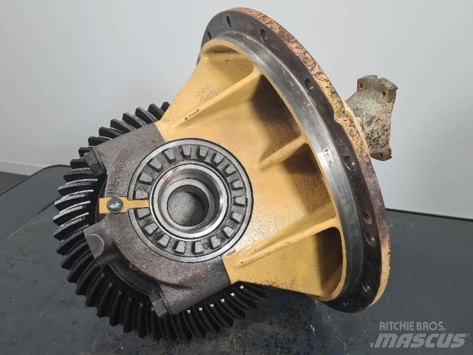 CAT 771D Gear