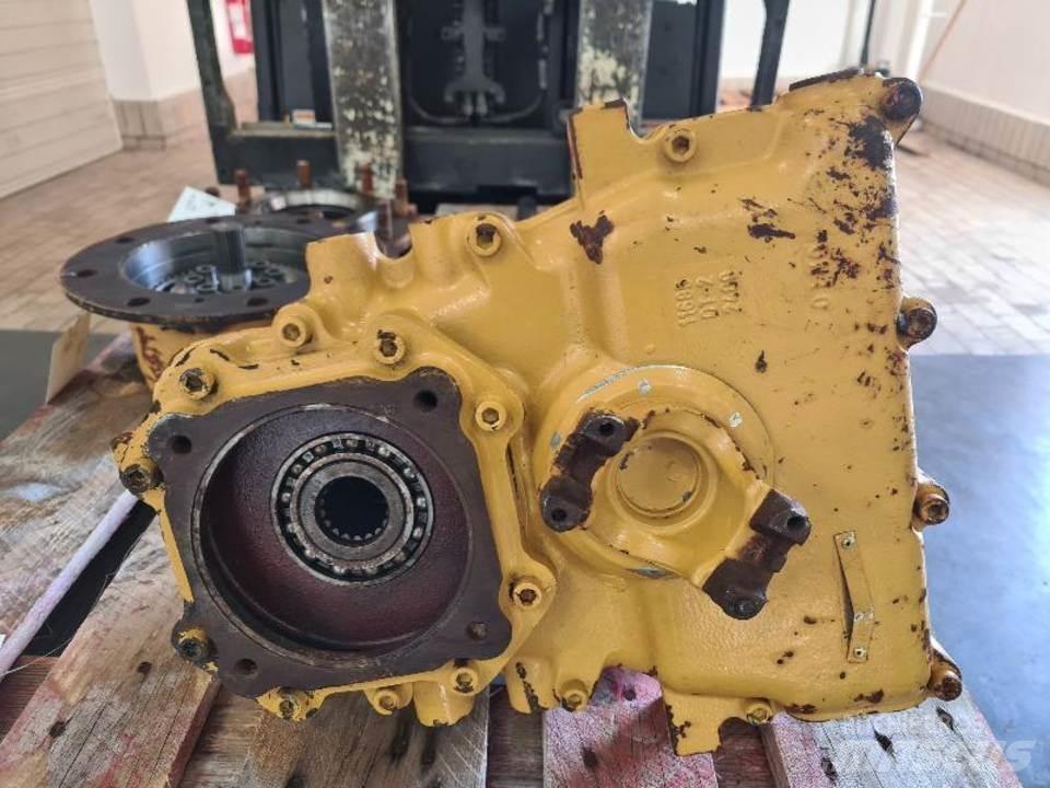 CAT 906H Gear