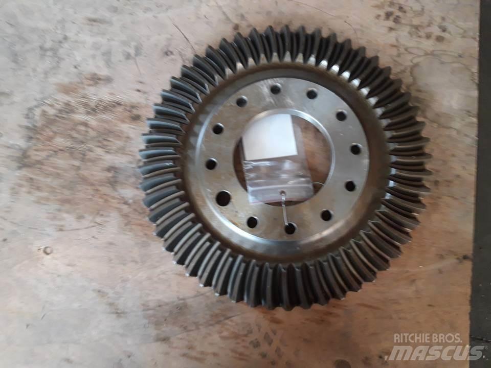 CAT 950 Gear