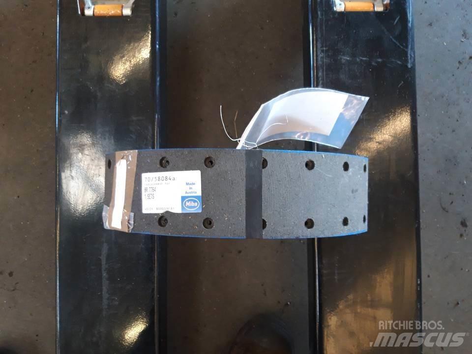 CAT 950 Bånd, kæder og understel
