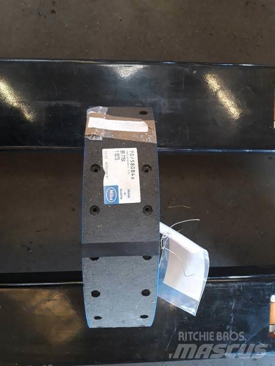 CAT 950 Bånd, kæder og understel