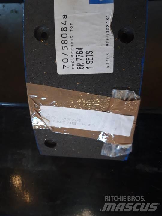 CAT 950 Bånd, kæder og understel