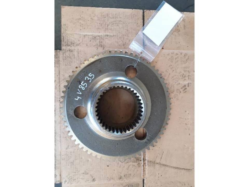 CAT 950B Gear