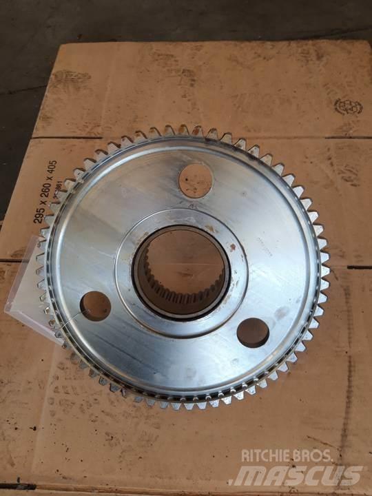 CAT 950B Gear