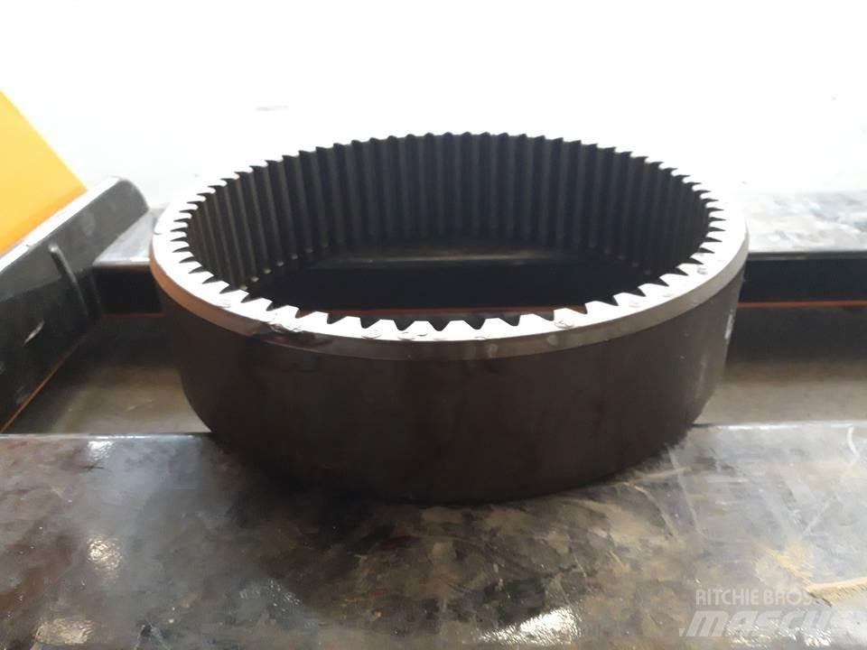 CAT 950E Gear