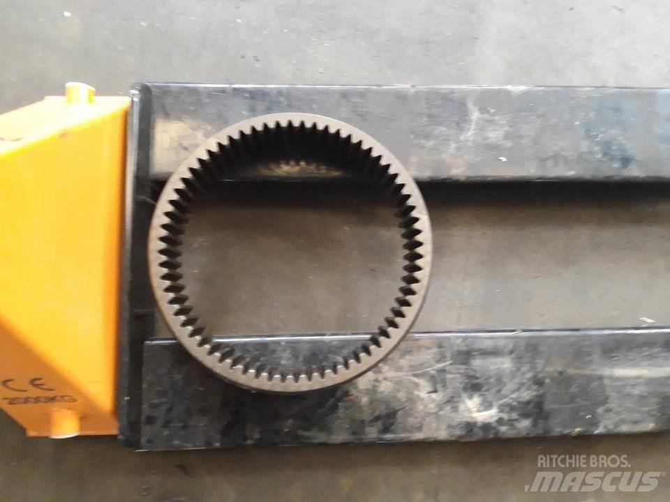 CAT 966C Gear